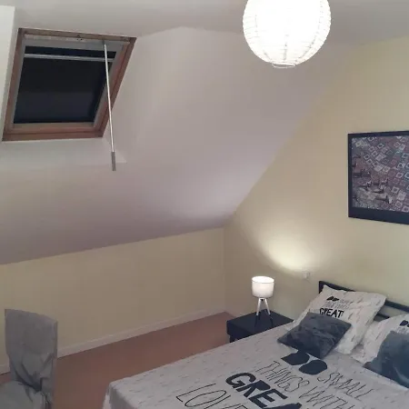 Habitación en casa particular La Taniere Du Corsaire -16 Pers *